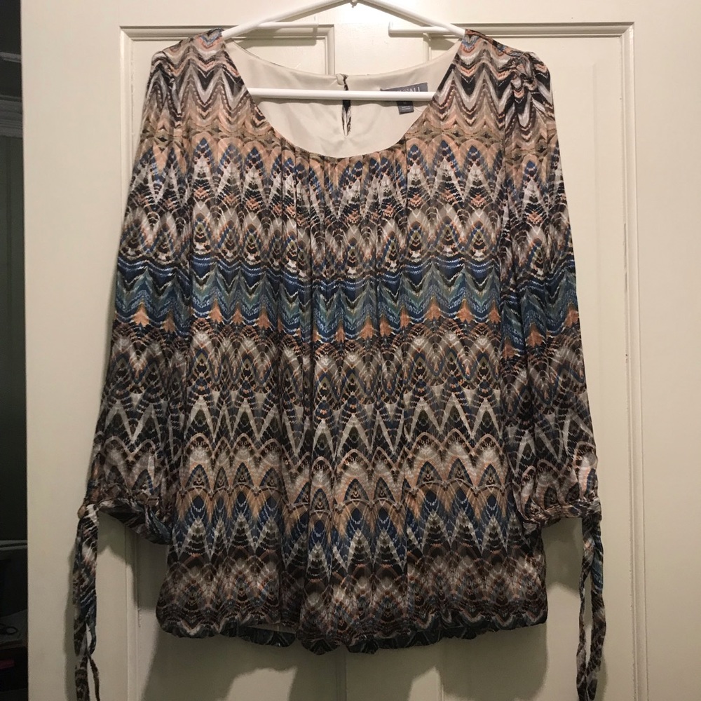 Roz & Ali 3/4 tie sleeve Lightweight Top M